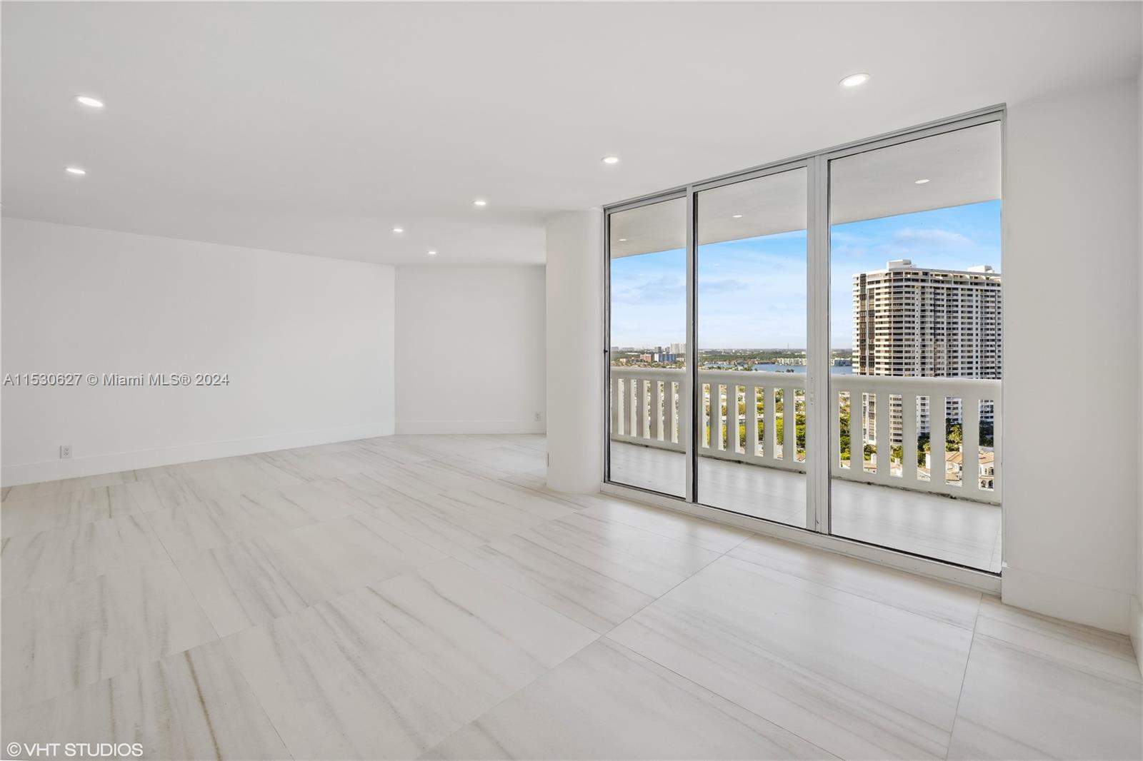 3000 Island Blvd, Aventura, FL, 33160 United States, 3 Bedrooms Bedrooms, ,3 BathroomsBathrooms,Residential,For Sale,Island Blvd,A11530627