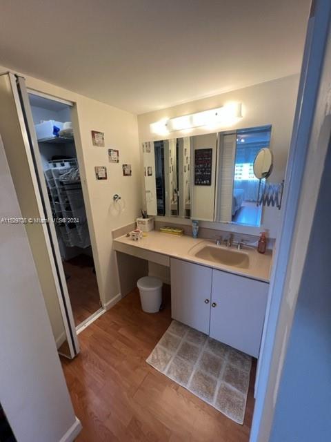 16570 NE 26th Ave 4A, North Miami Beach, Florida 33160, 2 Bedrooms Bedrooms, ,2 BathroomsBathrooms,Residential,For Sale,16570 NE 26th Ave 4A,A11529738