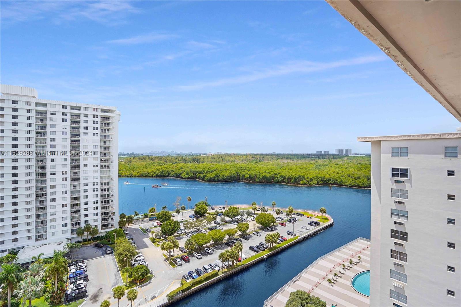 400 Kings Point Dr, Sunny Isles Beach, FL, 33160 United States, 2 Bedrooms Bedrooms, ,2 BathroomsBathrooms,Residential,For Sale,Kings Point Dr,A11528288