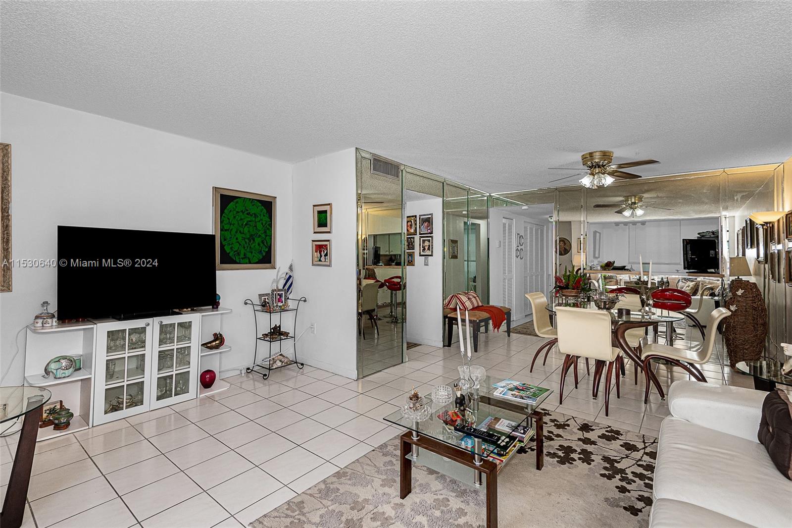 6880 Abbott Ave 212, Miami Beach, Florida 33141, 2 Bedrooms Bedrooms, ,2 BathroomsBathrooms,Residential,For Sale,6880 Abbott Ave 212,A11530640