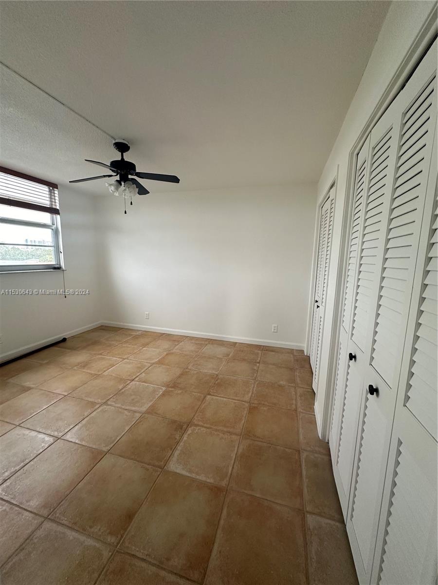 1811 Jefferson St 410, Hollywood, Florida 33020, 2 Bedrooms Bedrooms, ,2 BathroomsBathrooms,Residentiallease,For Rent,1811 Jefferson St 410,A11530643