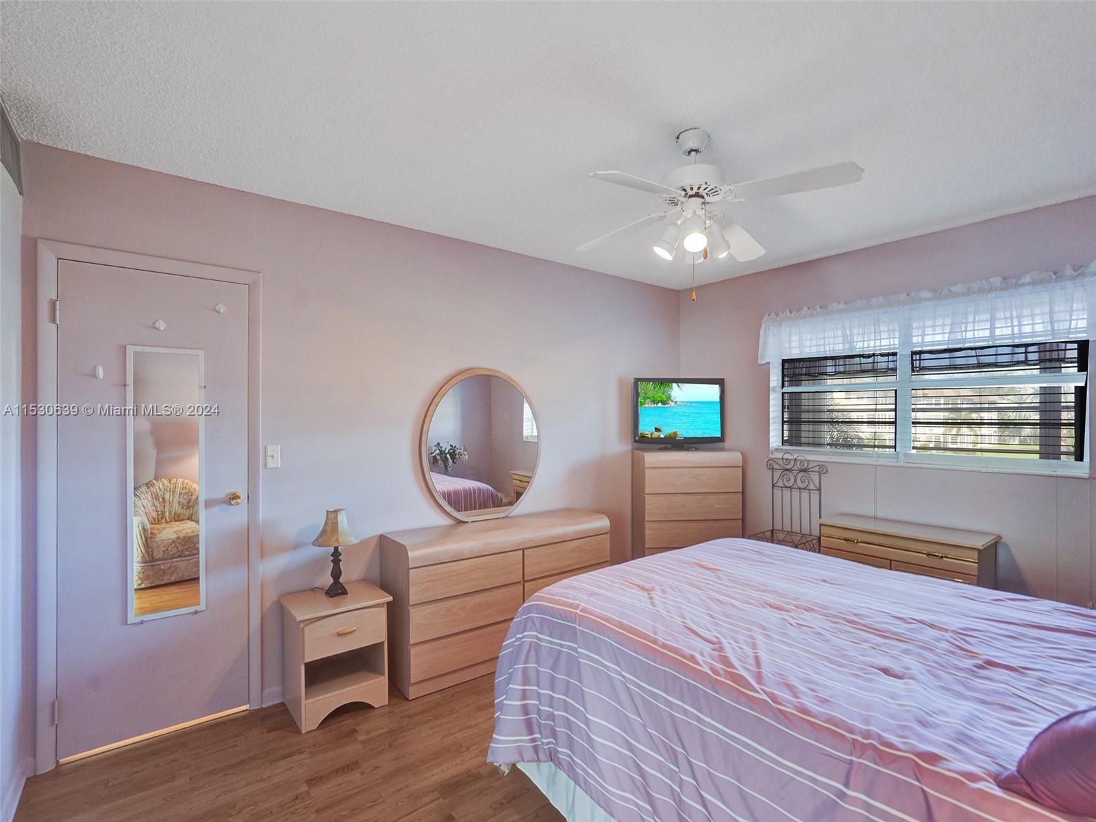3406 NW 49th Ave 506, Lauderdale Lakes, Florida 33319, 1 Bedroom Bedrooms, ,1 BathroomBathrooms,Residential,For Sale,3406 NW 49th Ave 506,A11530639