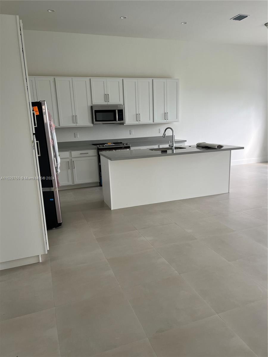 32244 SW 195th Ave, Homestead, Florida 33030, 4 Bedrooms Bedrooms, ,3 BathroomsBathrooms,Residential,For Sale,32244 SW 195th Ave,A11529760