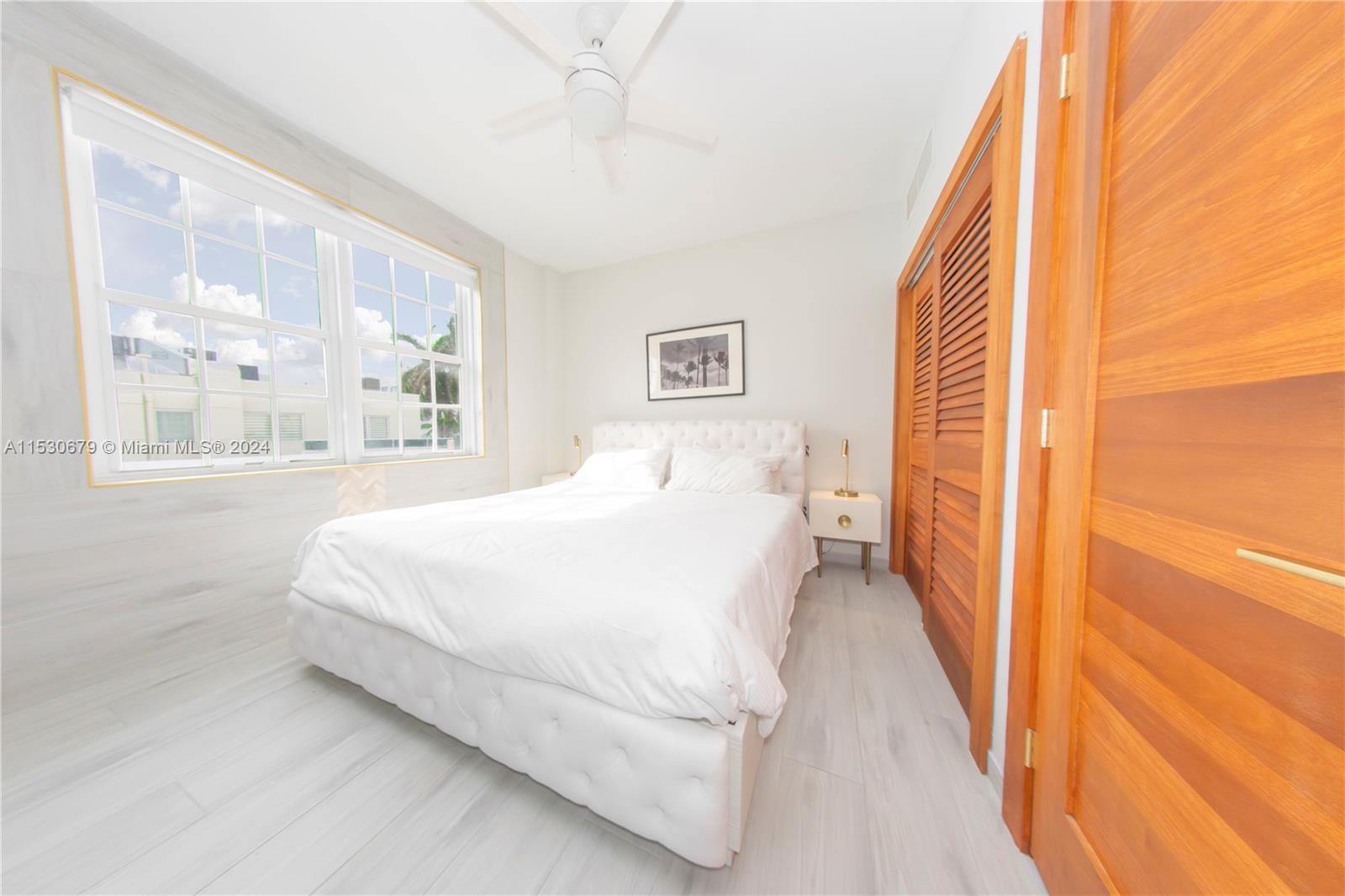 820 Ocean Dr 302, Miami Beach, Florida 33139, 1 Bedroom Bedrooms, ,1 BathroomBathrooms,Residentiallease,For Rent,820 Ocean Dr 302,A11530679