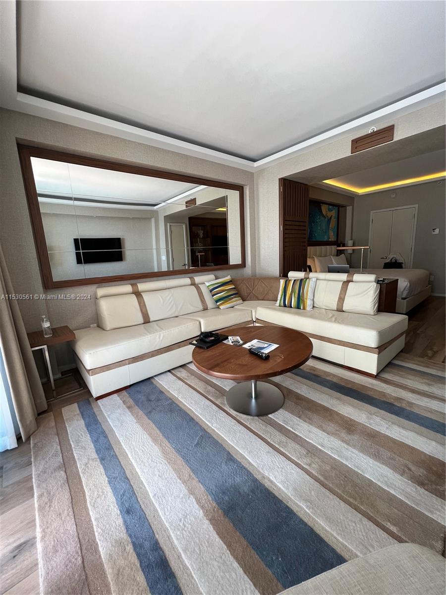 551 N Fort Lauderdale Beach Blvd H1507, Fort Lauderdale, FL 33304, 1 Bedroom Bedrooms, ,1 BathroomBathrooms,Residential,For Sale,Fort Lauderdale Beach Blvd,A11530561