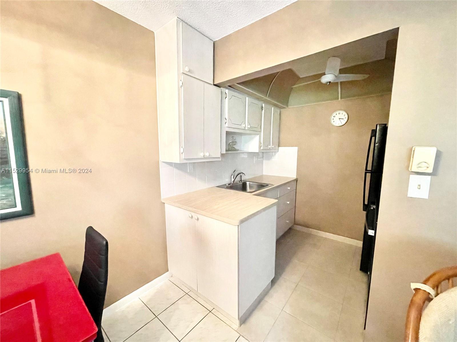 2145 Pierce St 120, Hollywood, Florida 33020, 2 Bedrooms Bedrooms, ,1 BathroomBathrooms,Residential,For Sale,2145 Pierce St 120,A11529954