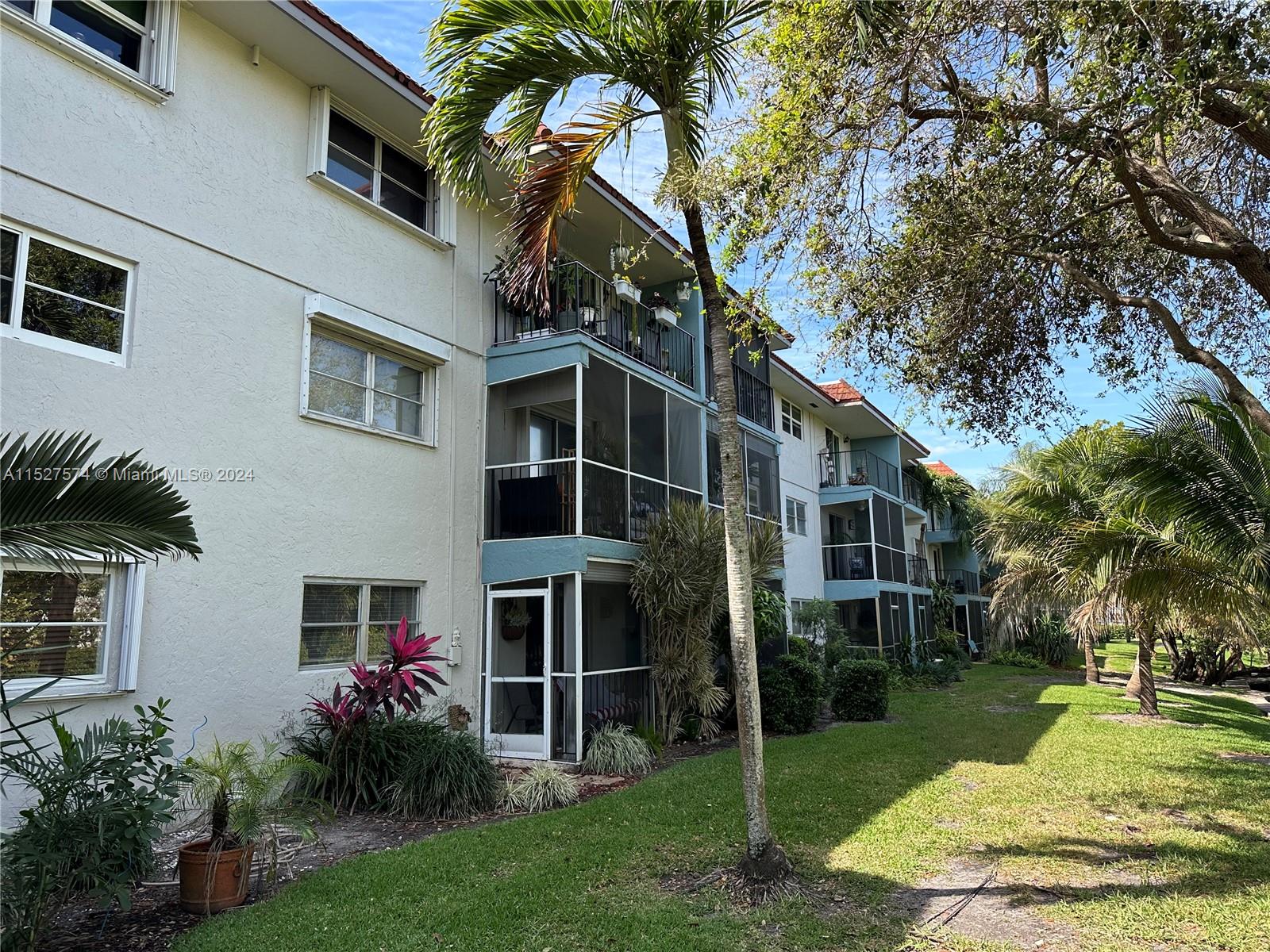 1785 Andrews Sq, Fort Lauderdale, FL, 33311 United States, 2 Bedrooms Bedrooms, ,2 BathroomsBathrooms,Residential,For Sale,Andrews Sq,A11527574