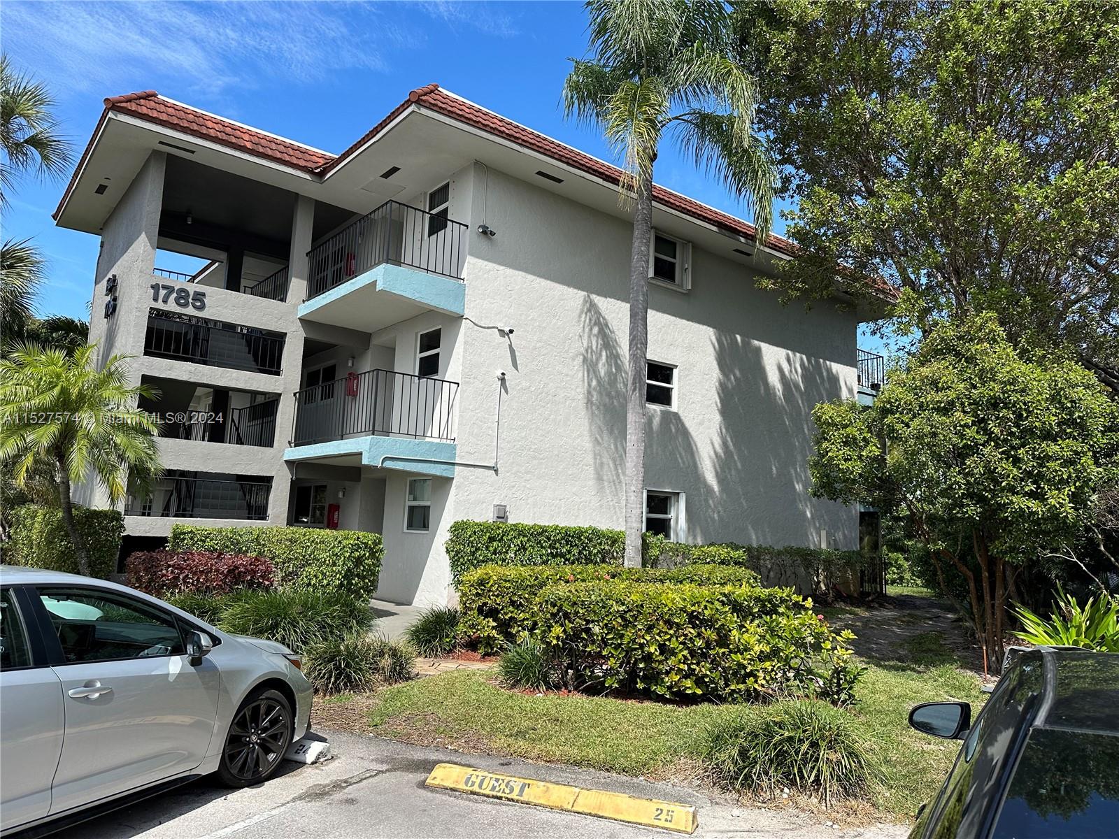 1785 Andrews Sq, Fort Lauderdale, FL, 33311 United States, 2 Bedrooms Bedrooms, ,2 BathroomsBathrooms,Residential,For Sale,Andrews Sq,A11527574
