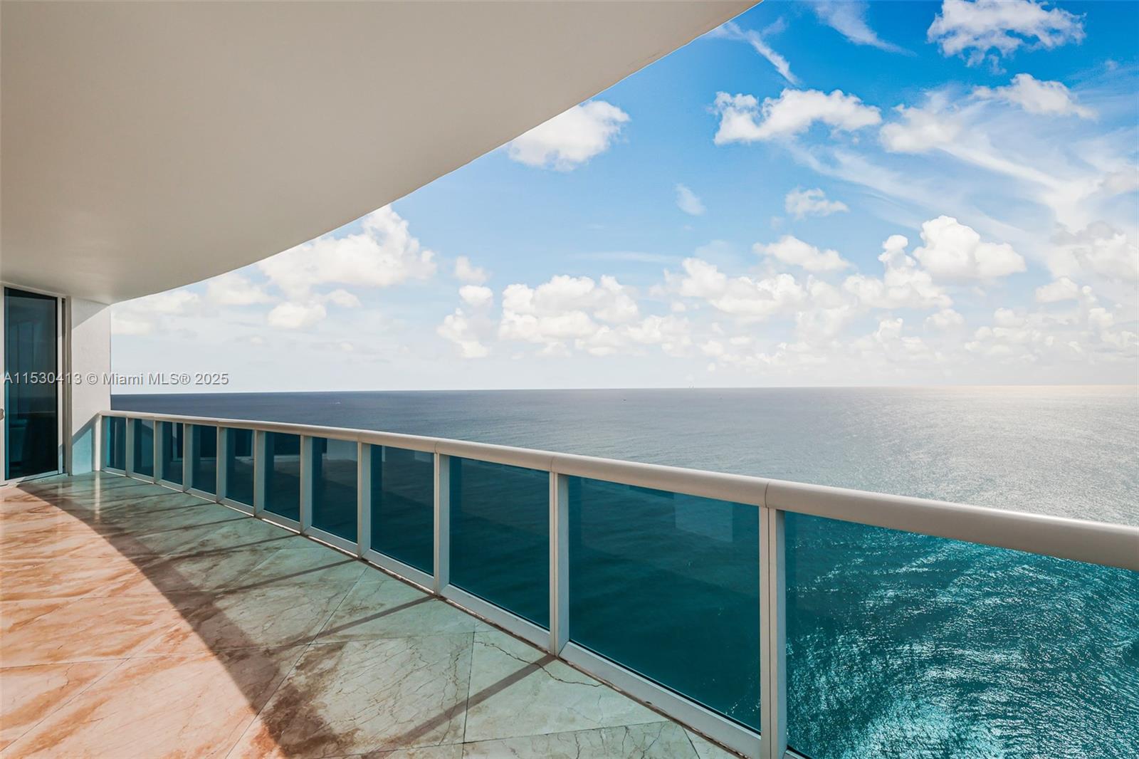 2711 Ocean Dr, Hollywood, FL, 33019 United States, 5 Bedrooms Bedrooms, ,5 BathroomsBathrooms,Residential,For Sale,Ocean Dr,A11530413