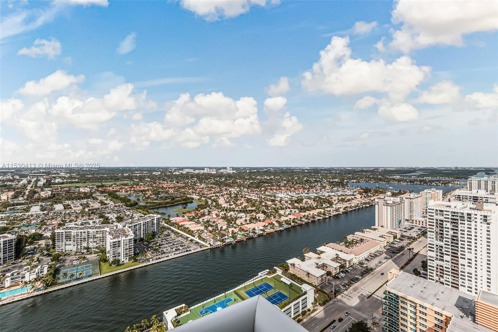 2711 Ocean Dr, Hollywood, FL, 33019 United States, 5 Bedrooms Bedrooms, ,5 BathroomsBathrooms,Residential,For Sale,Ocean Dr,A11530413