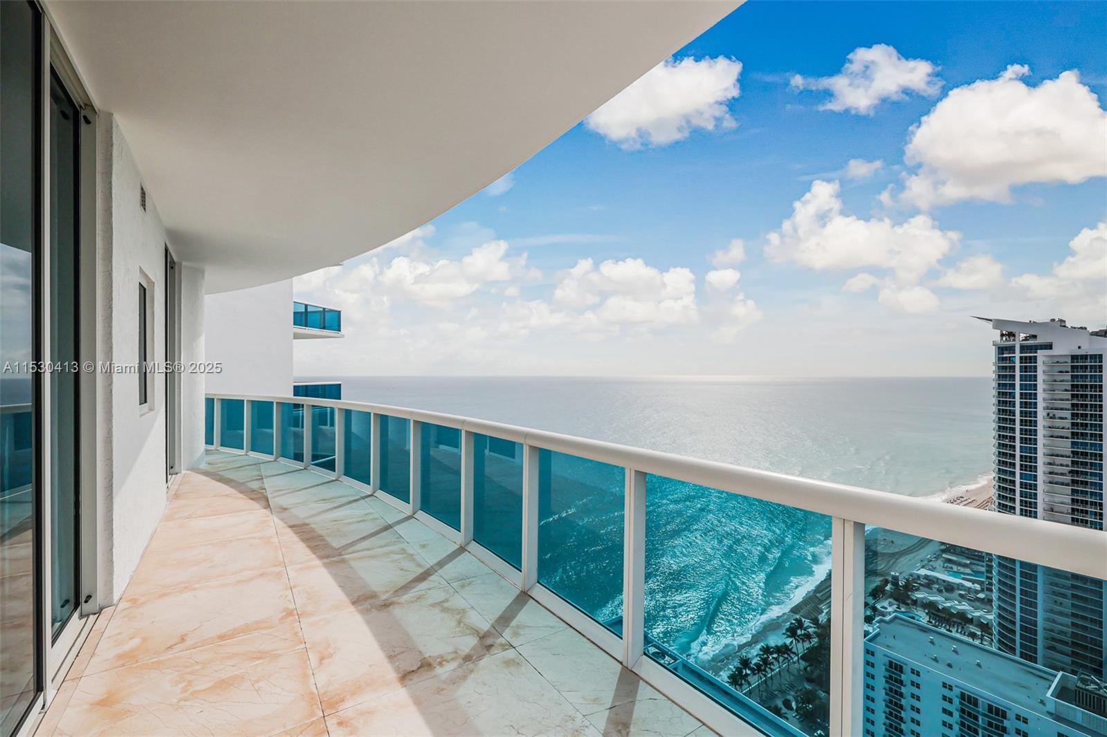 2711 Ocean Dr, Hollywood, FL, 33019 United States, 5 Bedrooms Bedrooms, ,5 BathroomsBathrooms,Residential,For Sale,Ocean Dr,A11530413