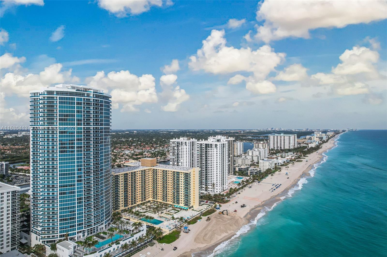 2711 S Ocean Dr 3705, Hollywood, Florida 33019, 5 Bedrooms Bedrooms, ,5 BathroomsBathrooms,Residential,For Sale,2711 S Ocean Dr 3705,A11530413