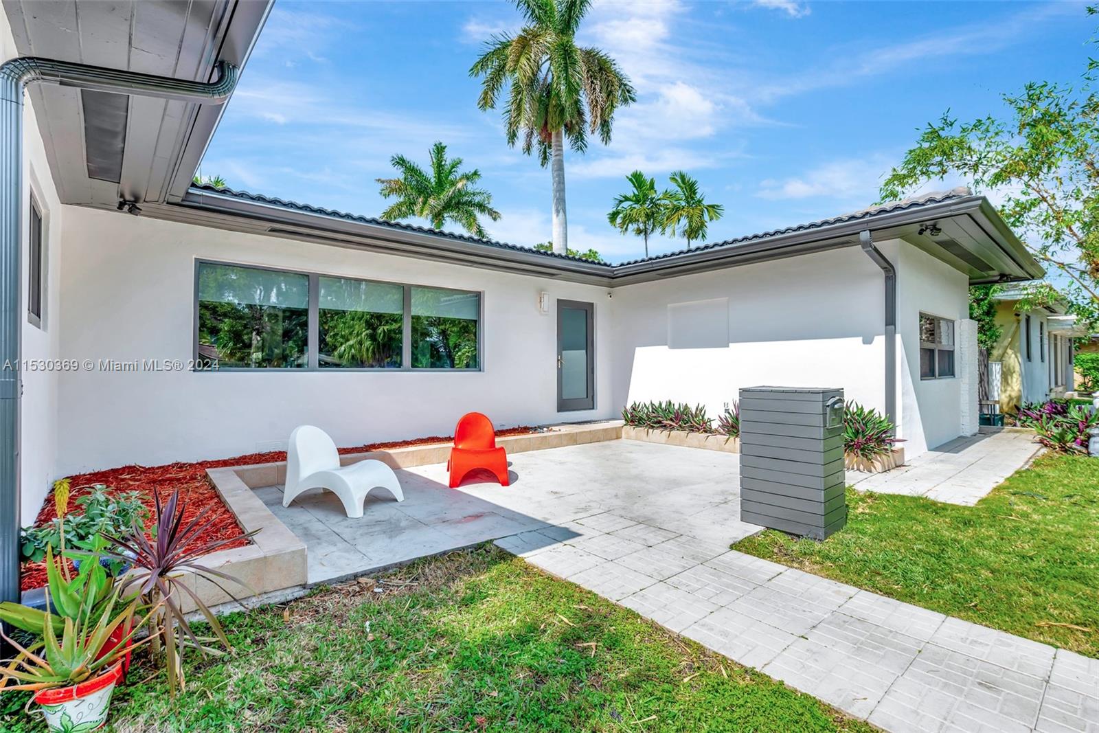 10610 NE 11th Ave, Miami Shores, Florida 33138, 3 Bedrooms Bedrooms, ,3 BathroomsBathrooms,Residential,For Sale,10610 NE 11th Ave,A11530369