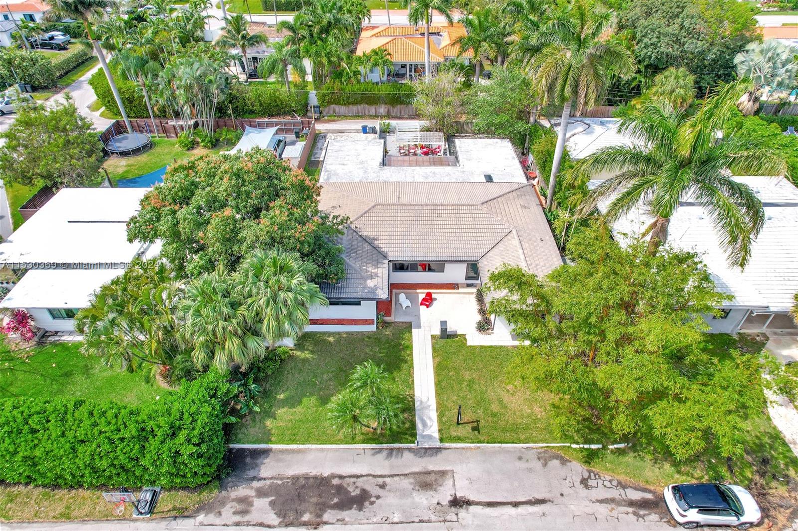 10610 NE 11th Ave, Miami Shores, Florida 33138, 3 Bedrooms Bedrooms, ,3 BathroomsBathrooms,Residential,For Sale,10610 NE 11th Ave,A11530369