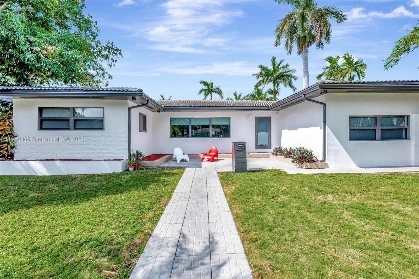 10610 NE 11th Ave, Miami Shores, Florida 33138, 3 Bedrooms Bedrooms, ,3 BathroomsBathrooms,Residential,For Sale,10610 NE 11th Ave,A11530369