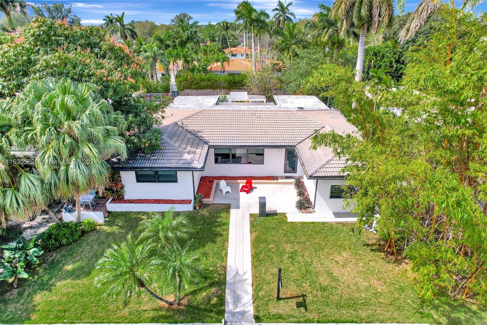 10610 NE 11th Ave, Miami Shores, Florida 33138, 3 Bedrooms Bedrooms, ,3 BathroomsBathrooms,Residential,For Sale,10610 NE 11th Ave,A11530369