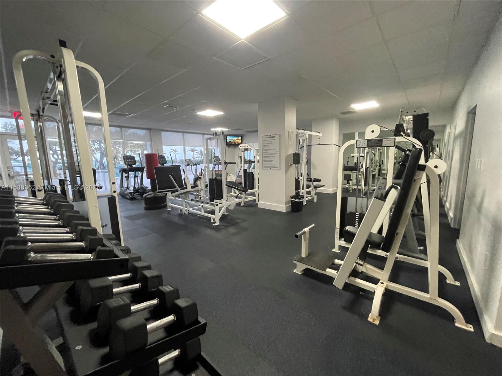 3140 S Ocean Dr 908, Hallandale Beach, Florida 33009, 1 Bedroom Bedrooms, ,1 BathroomBathrooms,Residential,For Sale,3140 S Ocean Dr 908,A11530362