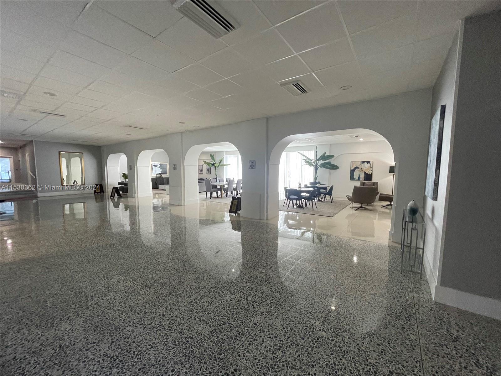 3140 S Ocean Dr 908, Hallandale Beach, Florida 33009, 1 Bedroom Bedrooms, ,1 BathroomBathrooms,Residential,For Sale,3140 S Ocean Dr 908,A11530362