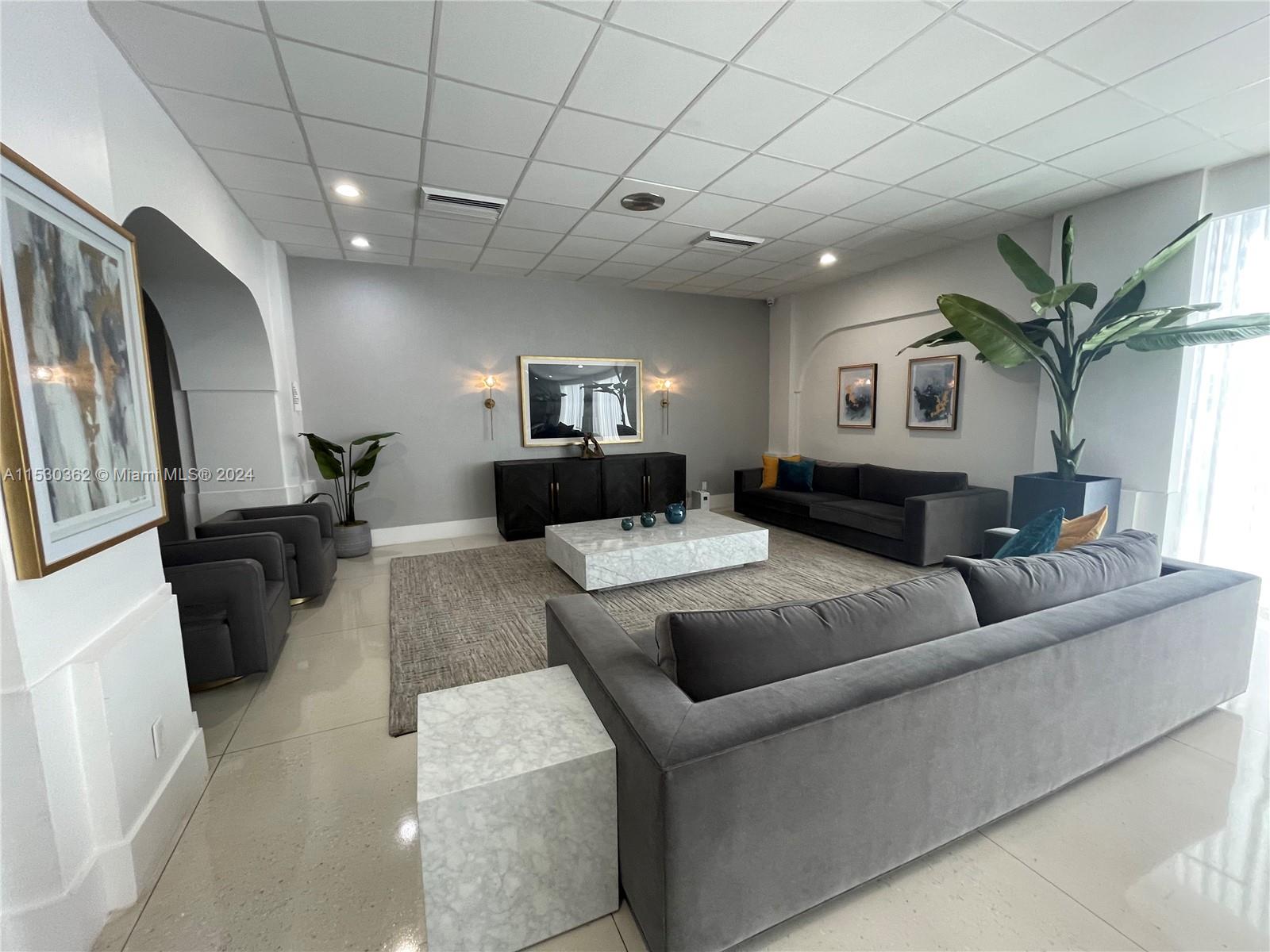 3140 S Ocean Dr 908, Hallandale Beach, Florida 33009, 1 Bedroom Bedrooms, ,1 BathroomBathrooms,Residential,For Sale,3140 S Ocean Dr 908,A11530362