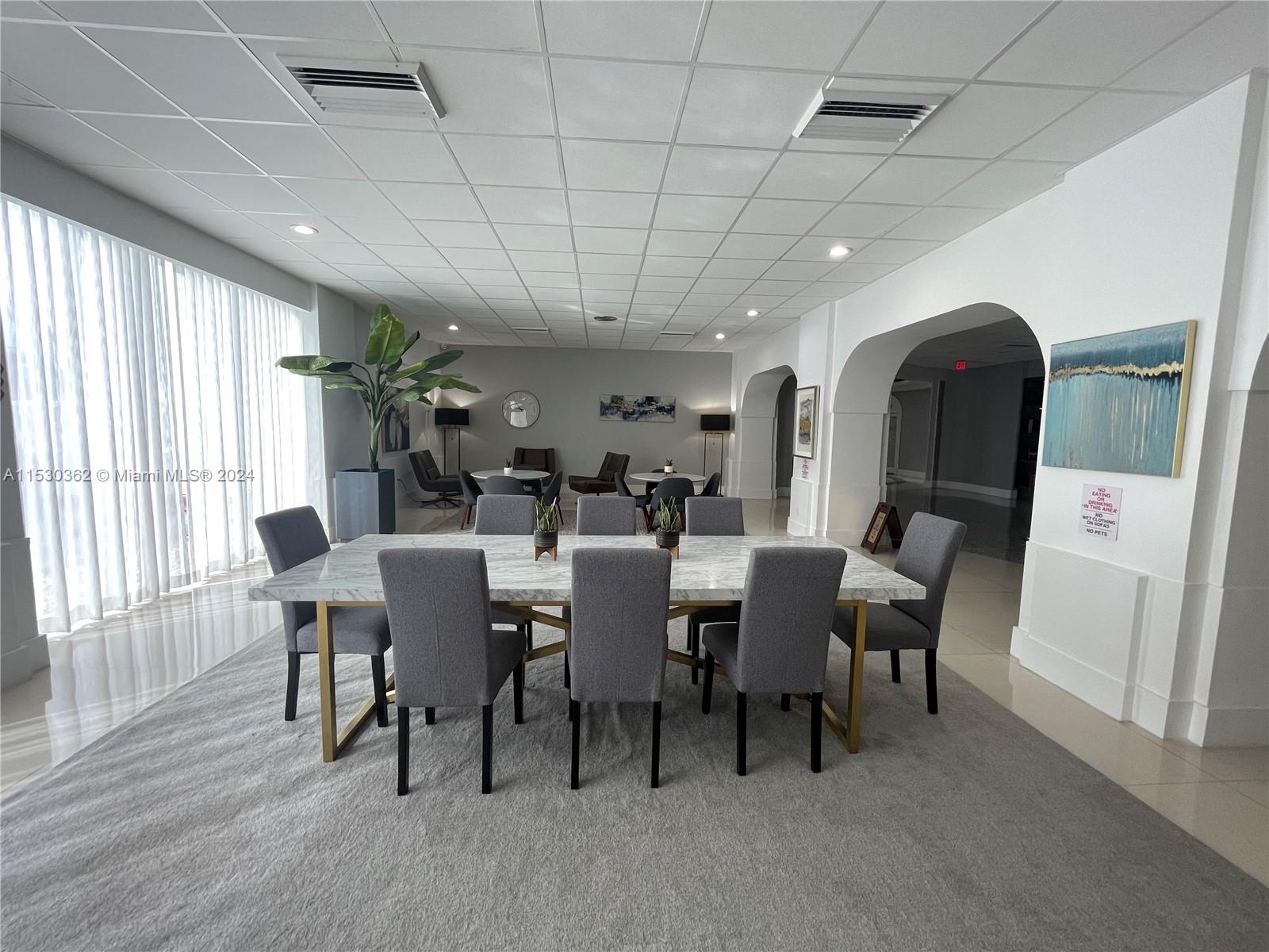 3140 S Ocean Dr 908, Hallandale Beach, Florida 33009, 1 Bedroom Bedrooms, ,1 BathroomBathrooms,Residential,For Sale,3140 S Ocean Dr 908,A11530362