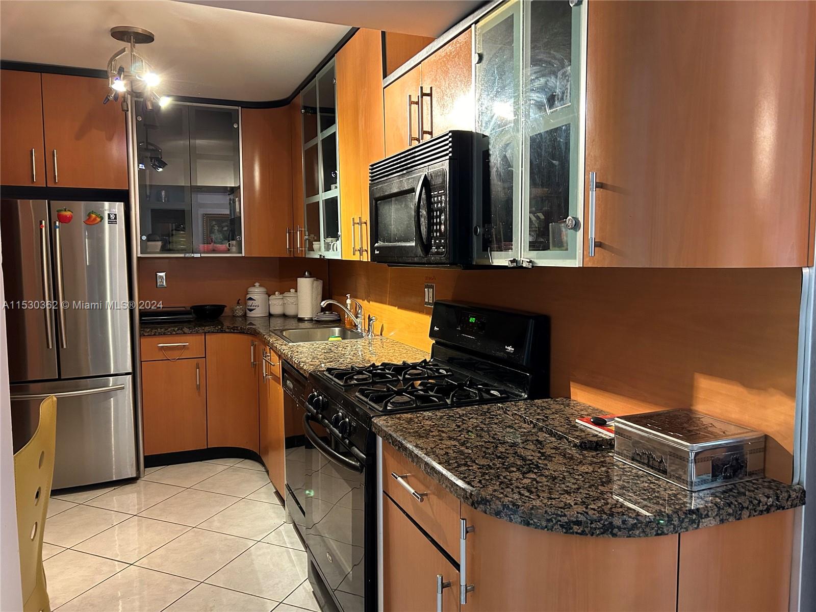 3140 S Ocean Dr 908, Hallandale Beach, Florida 33009, 1 Bedroom Bedrooms, ,1 BathroomBathrooms,Residential,For Sale,3140 S Ocean Dr 908,A11530362