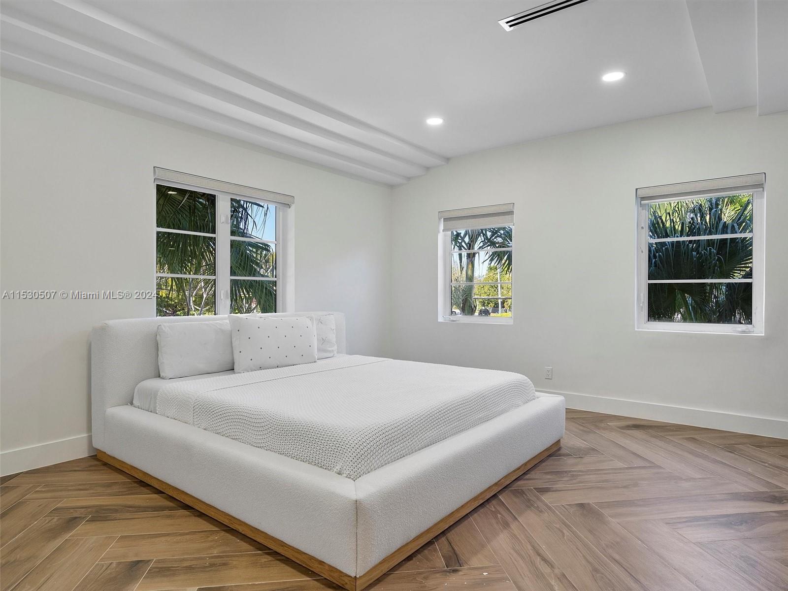 4431 Alton Rd, Miami Beach, FL, 33140 United States, 5 Bedrooms Bedrooms, ,6 BathroomsBathrooms,Residential,For Sale,Alton Rd,A11530507