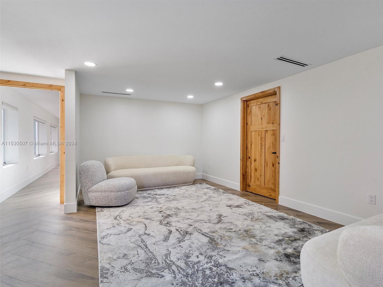 4431 Alton Rd, Miami Beach, FL, 33140 United States, 5 Bedrooms Bedrooms, ,6 BathroomsBathrooms,Residential,For Sale,Alton Rd,A11530507