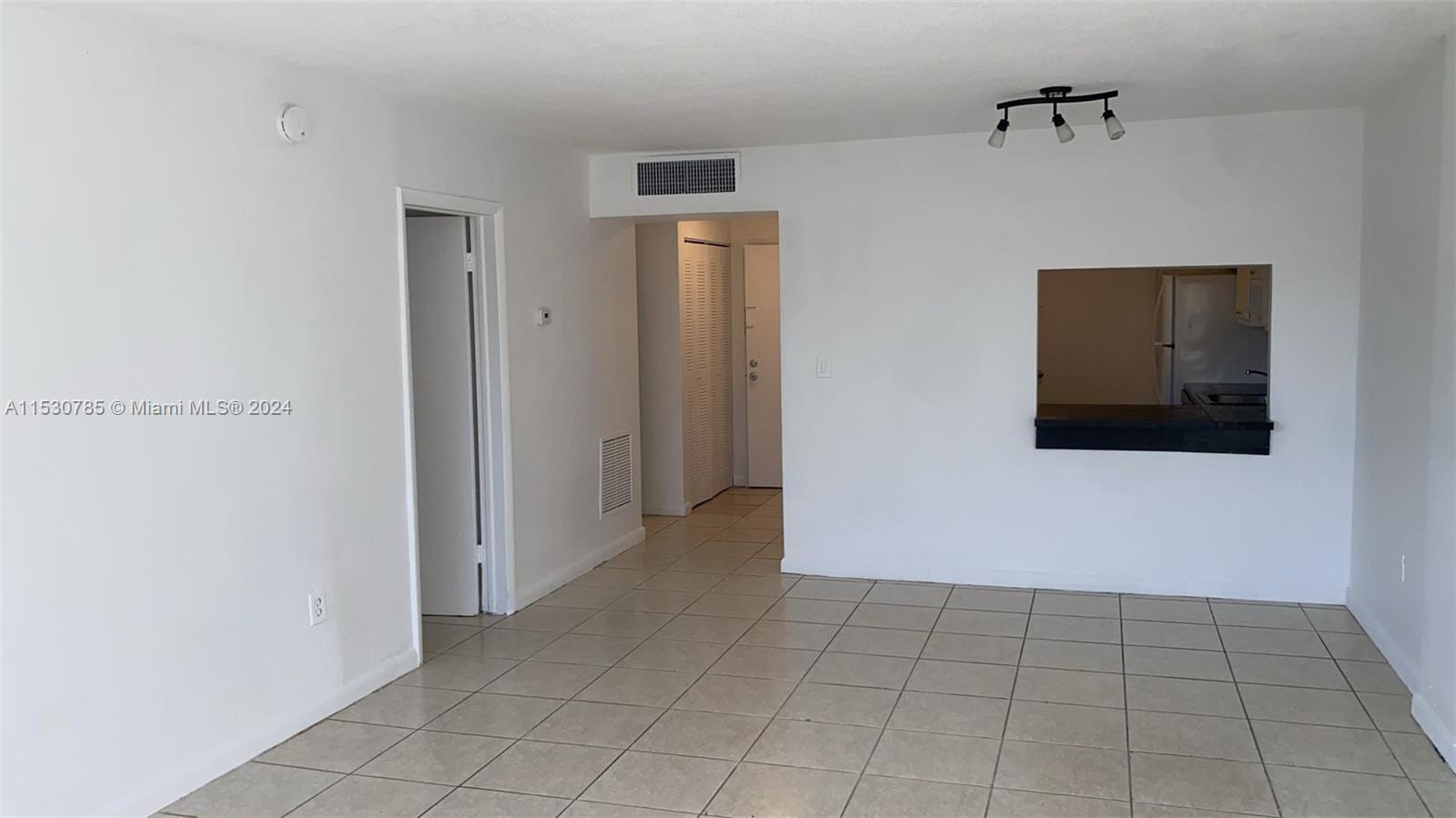 North Miami Beach, Florida 33162, 1 Bedroom Bedrooms, ,1 BathroomBathrooms,Residentiallease,For Rent,A11530785