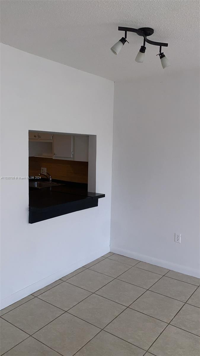 North Miami Beach, Florida 33162, 1 Bedroom Bedrooms, ,1 BathroomBathrooms,Residentiallease,For Rent,A11530785