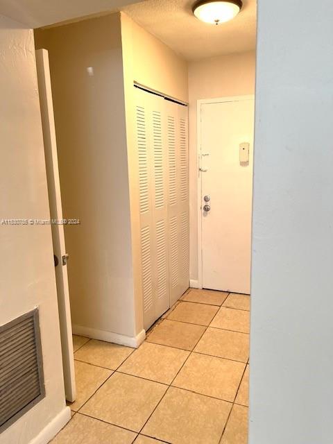 North Miami Beach, Florida 33162, 1 Bedroom Bedrooms, ,1 BathroomBathrooms,Residentiallease,For Rent,A11530785