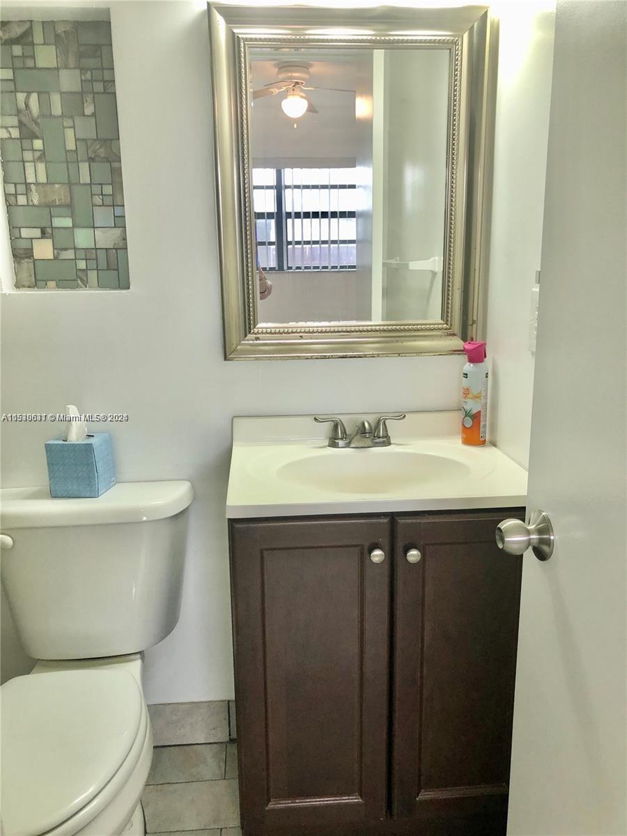 1692 Harding St Rear, Hollywood, Florida 33020, 2 Bedrooms Bedrooms, ,2 BathroomsBathrooms,Residentiallease,For Rent,1692 Harding St Rear,A11530631