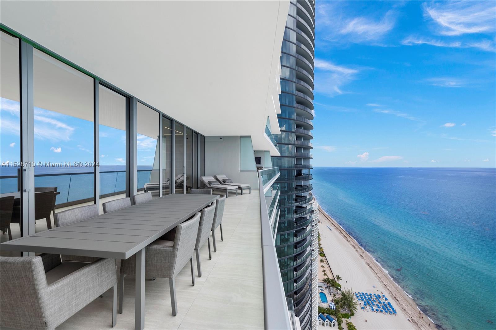 18501 Collins Ave, Sunny Isles Beach, FL, 33160 United States, 3 Bedrooms Bedrooms, ,4 BathroomsBathrooms,Residential,For Sale,Collins Ave,A11528710