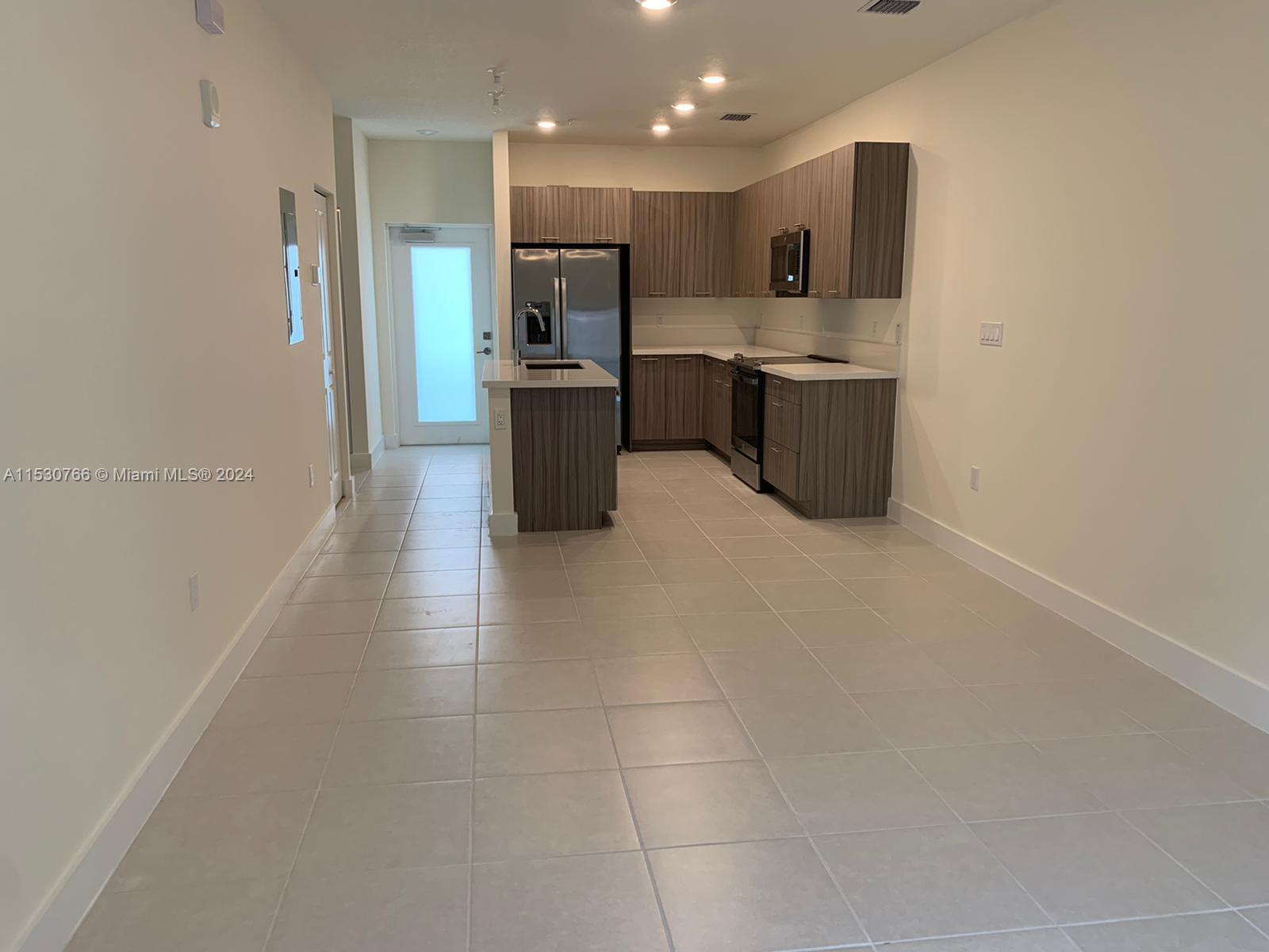 41st 8265, Doral, FL, 33166 United States, 1 Bedroom Bedrooms, ,1 BathroomBathrooms,Residential,For Sale,8265,A11530766