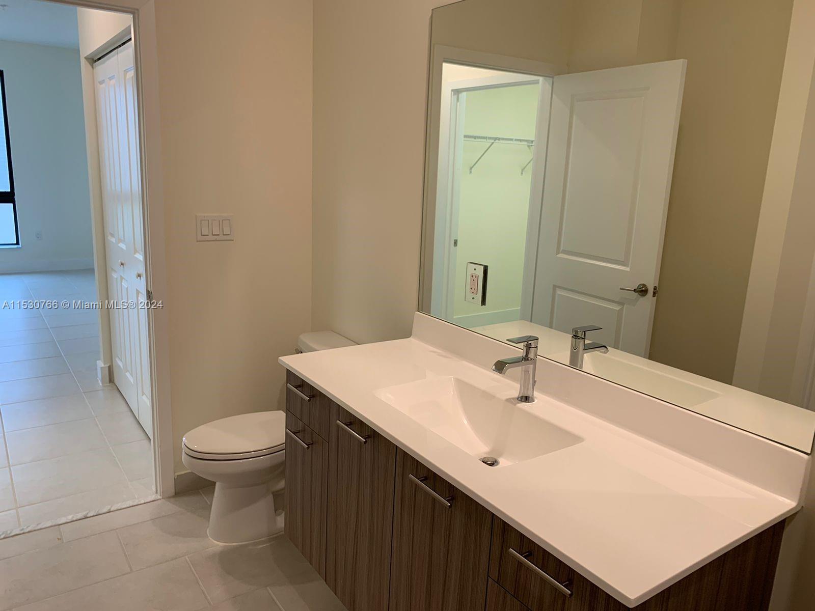 41st 8265, Doral, FL, 33166 United States, 1 Bedroom Bedrooms, ,1 BathroomBathrooms,Residential,For Sale,8265,A11530766