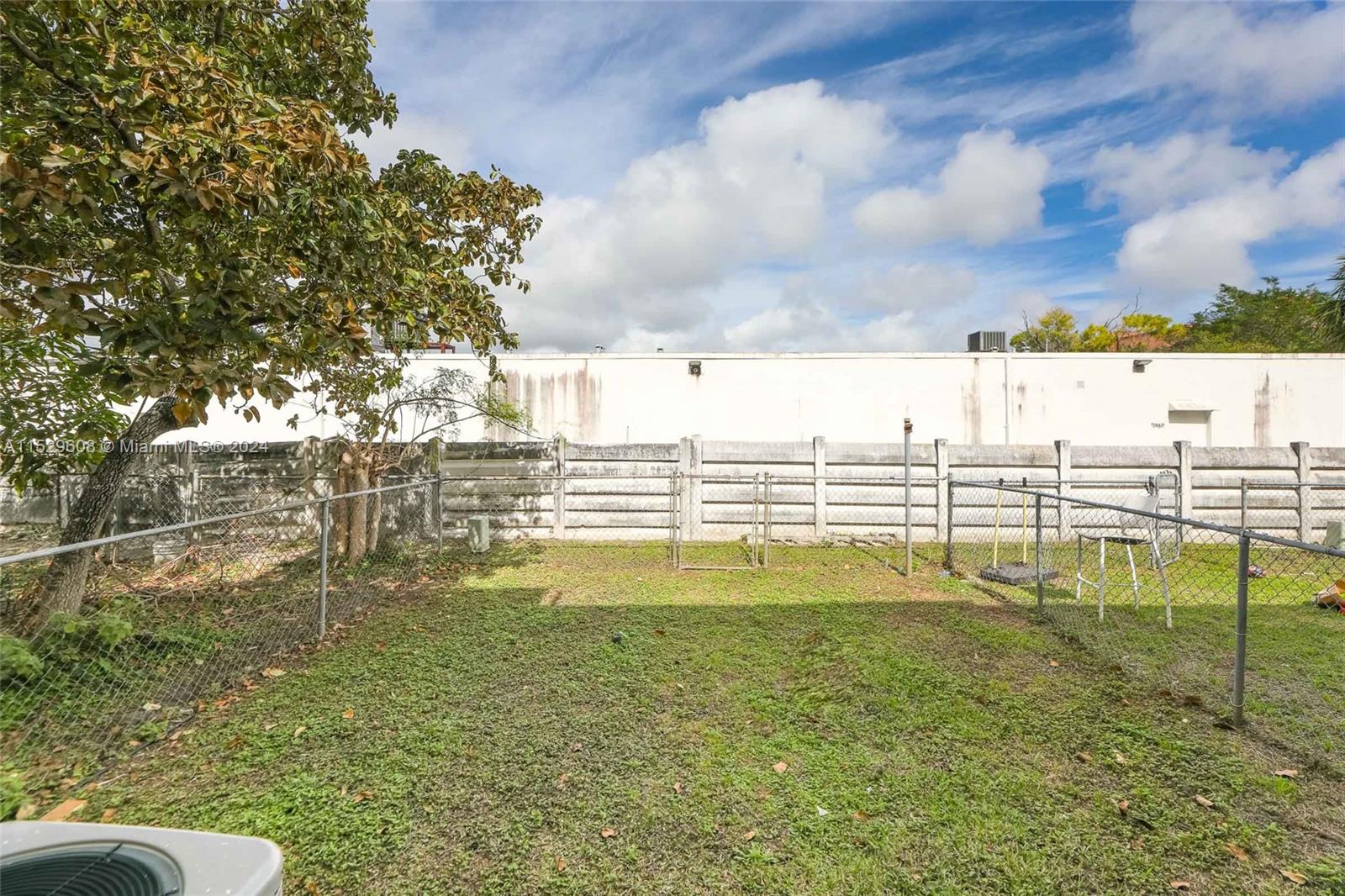 5959 NW 29th PLACE 103, Sunrise, Florida 33313, 3 Bedrooms Bedrooms, ,2 BathroomsBathrooms,Residential,For Sale,5959 NW 29th PLACE 103,A11529608