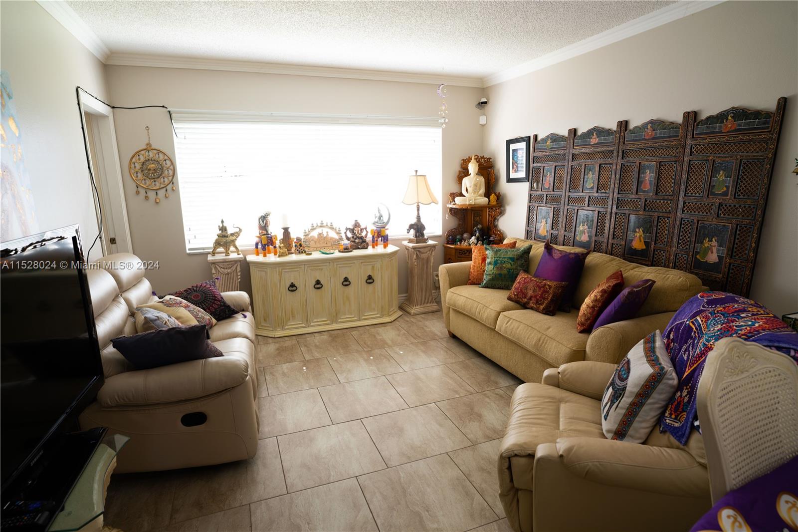 Lauderdale Lakes, FL, 33319 United States, 1 Bedroom Bedrooms, ,1 BathroomBathrooms,Residential,For Sale,A11528024