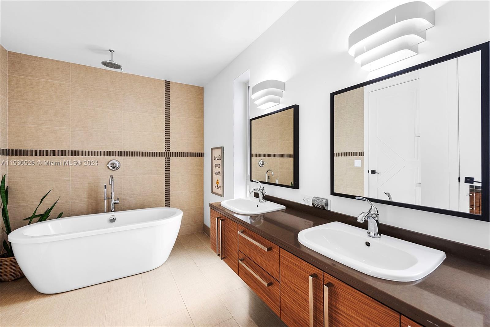 109 8th Dilido Ter, Miami Beach, FL, 33139 United States, 5 Bedrooms Bedrooms, ,4 BathroomsBathrooms,Residential,For Sale,8th Dilido Ter,A11530529