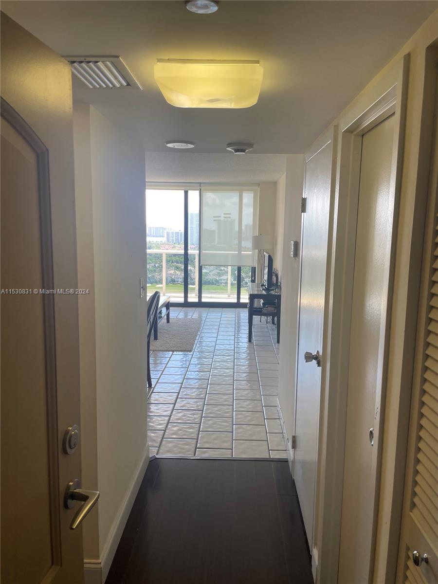 3625 N Country Club Dr 2407, Aventura, Florida 33180, 1 Bedroom Bedrooms, ,1 BathroomBathrooms,Residential,For Sale,3625 N Country Club Dr 2407,A11530831