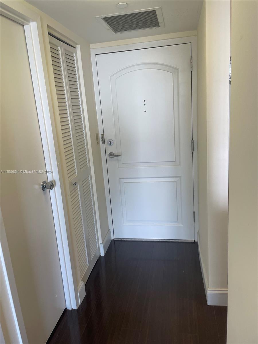 3625 N Country Club Dr 2407, Aventura, Florida 33180, 1 Bedroom Bedrooms, ,1 BathroomBathrooms,Residential,For Sale,3625 N Country Club Dr 2407,A11530831