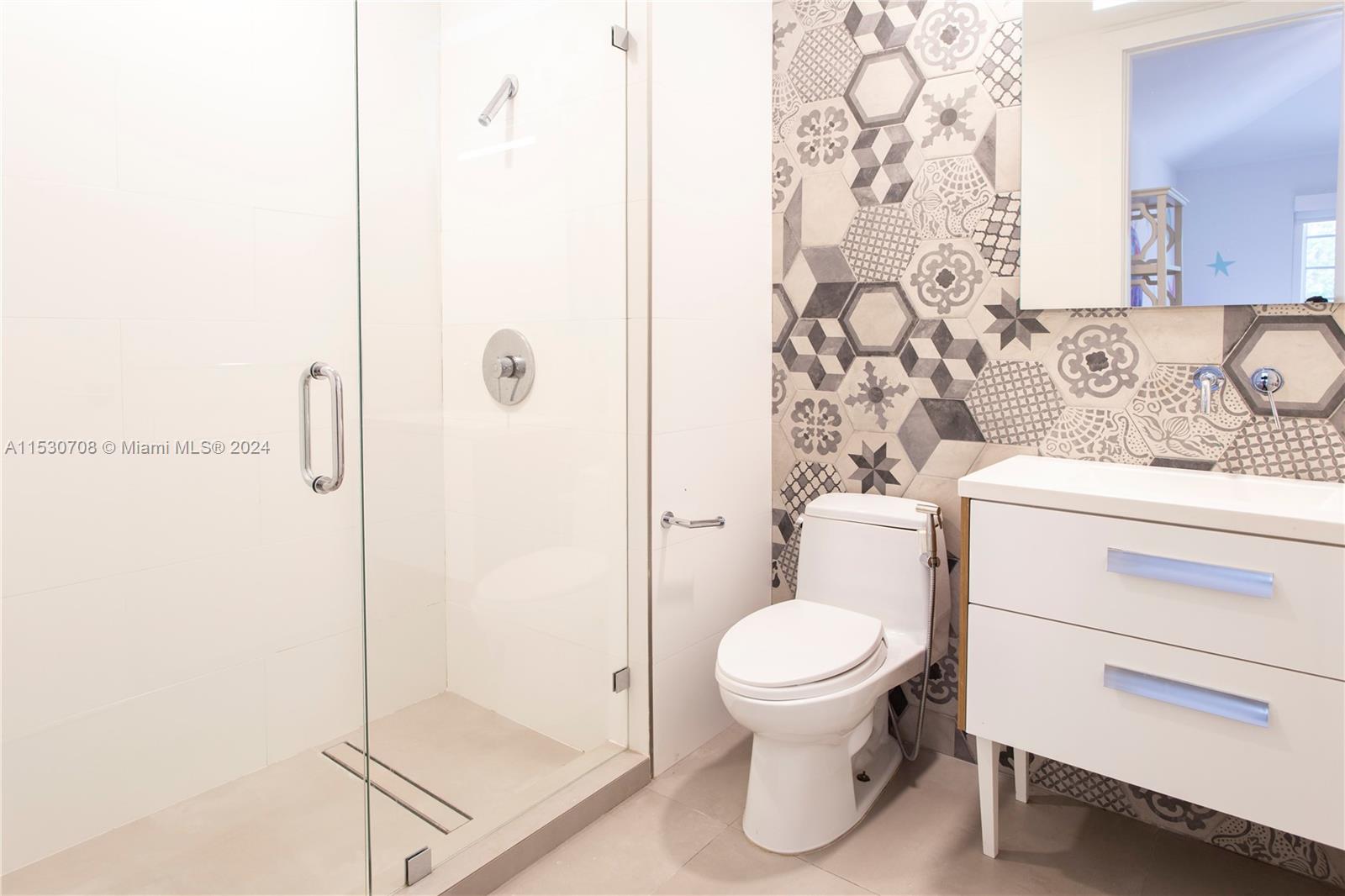 3686 NE 195 Ln, Aventura, Florida 33180, 3 Bedrooms Bedrooms, 8 Rooms Rooms,4 BathroomsBathrooms,Residential,For Sale,3686 NE 195 Ln,A11530708