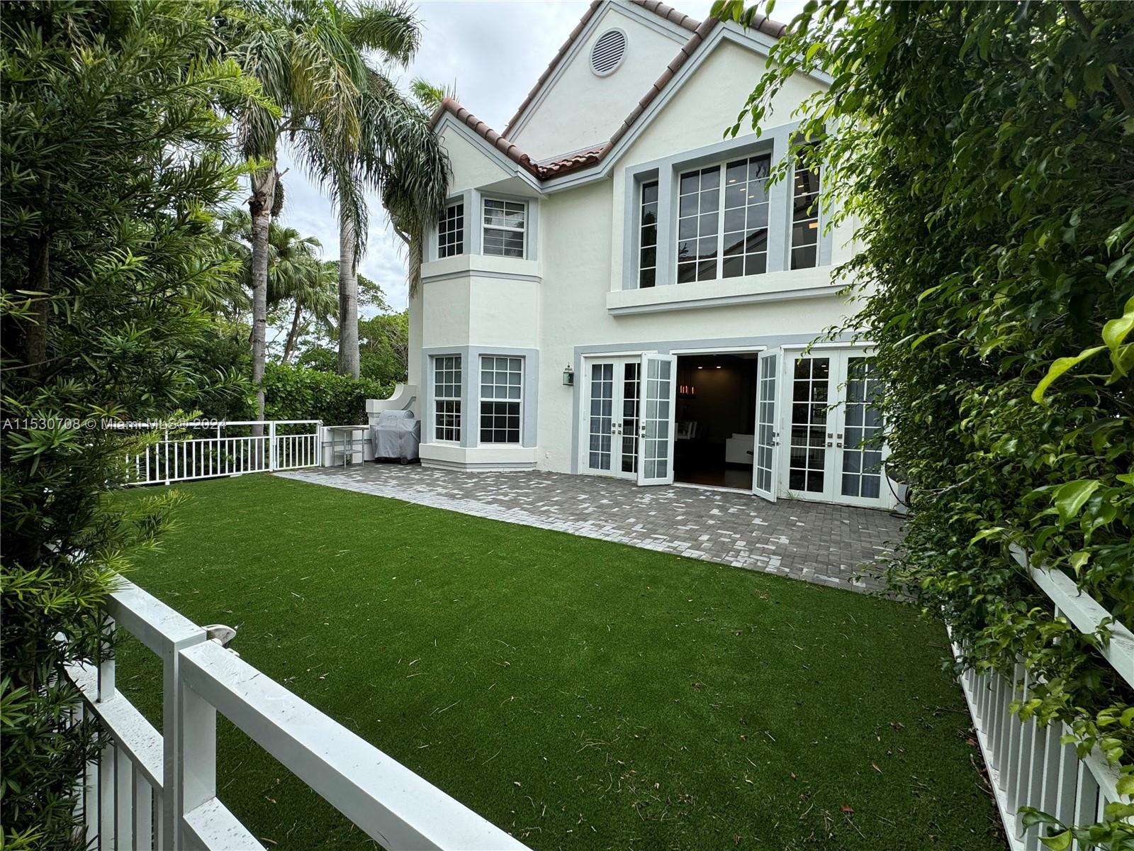 3686 NE 195 Ln, Aventura, Florida 33180, 3 Bedrooms Bedrooms, 8 Rooms Rooms,4 BathroomsBathrooms,Residential,For Sale,3686 NE 195 Ln,A11530708