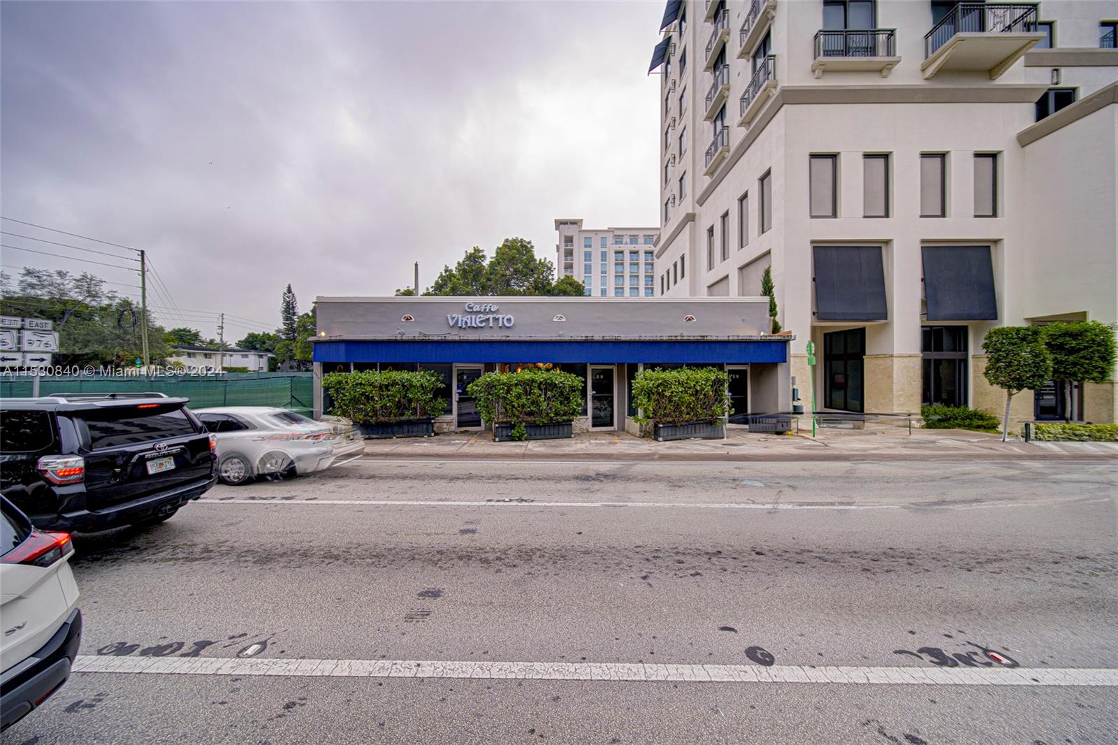Full-Service Restaurant with Liquor License For Sa, Coral Gables, Florida 33134, ,Businessopportunity,For Sale,Full-Service Restaurant with Liquor License For Sa,A11530840