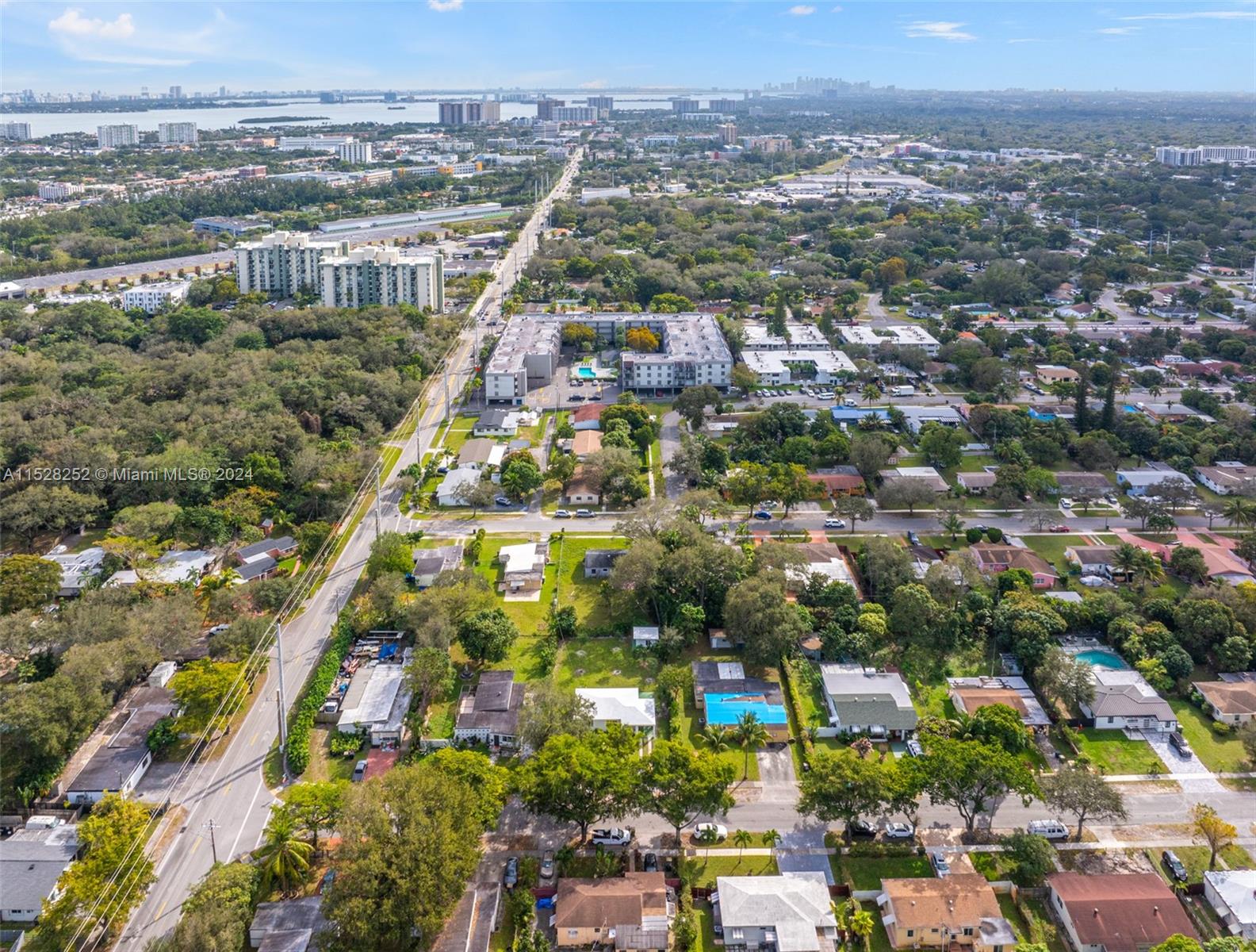 1560 NE 138th St, North Miami, Florida 33161, 2 Bedrooms Bedrooms, ,1 BathroomBathrooms,Residential,For Sale,1560 NE 138th St,A11528252