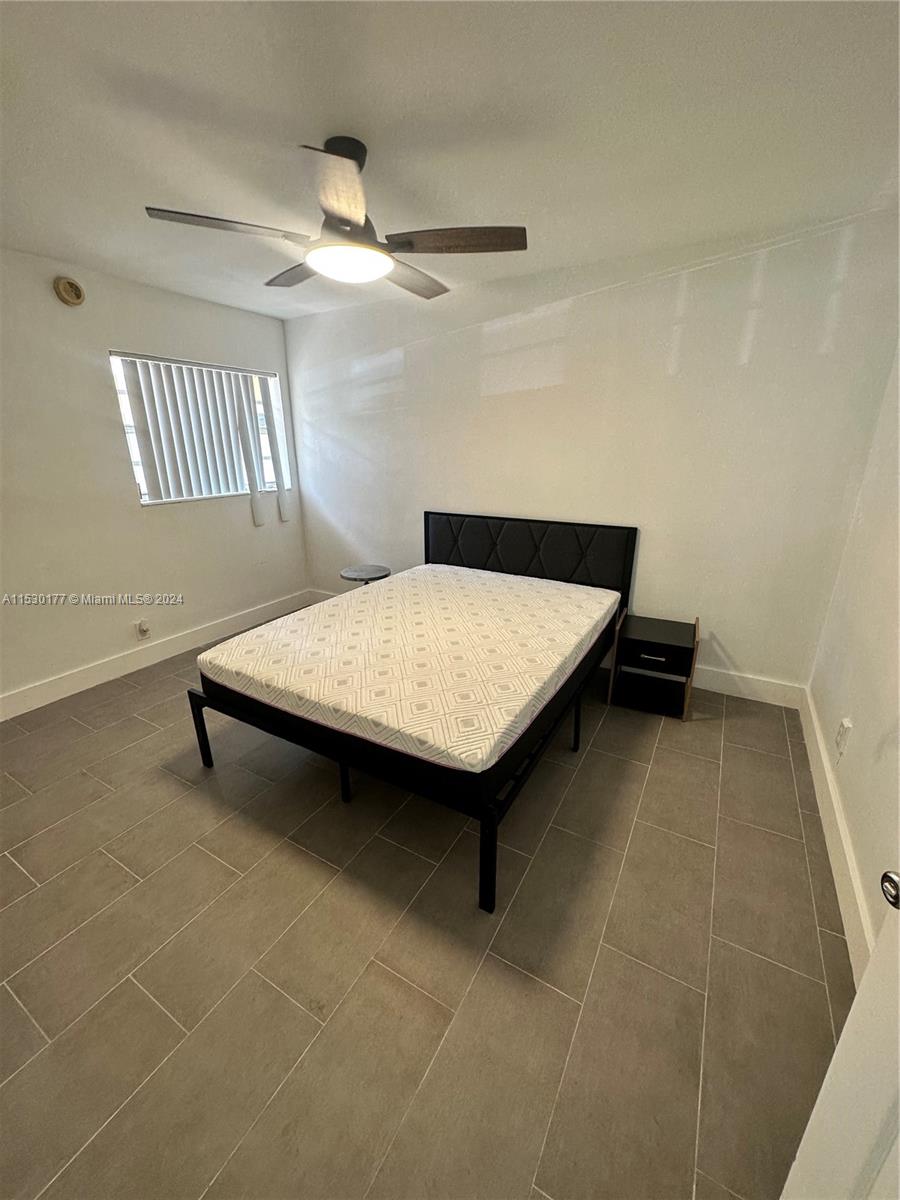 1755 Venice Ln 5W, North Miami, Florida 33181, 1 Bedroom Bedrooms, ,1 BathroomBathrooms,Residentiallease,For Rent,1755 Venice Ln 5W,A11530177