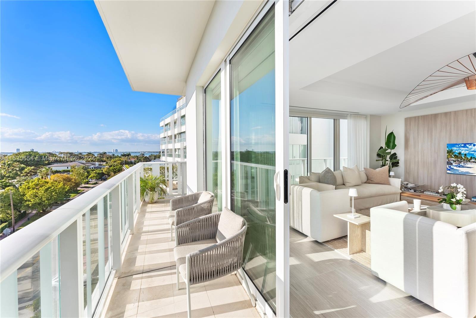 4701 Meridian Ave, Miami Beach, FL, 33140 United States, 2 Bedrooms Bedrooms, ,2 BathroomsBathrooms,Residential,For Sale,Meridian Ave,A11530654