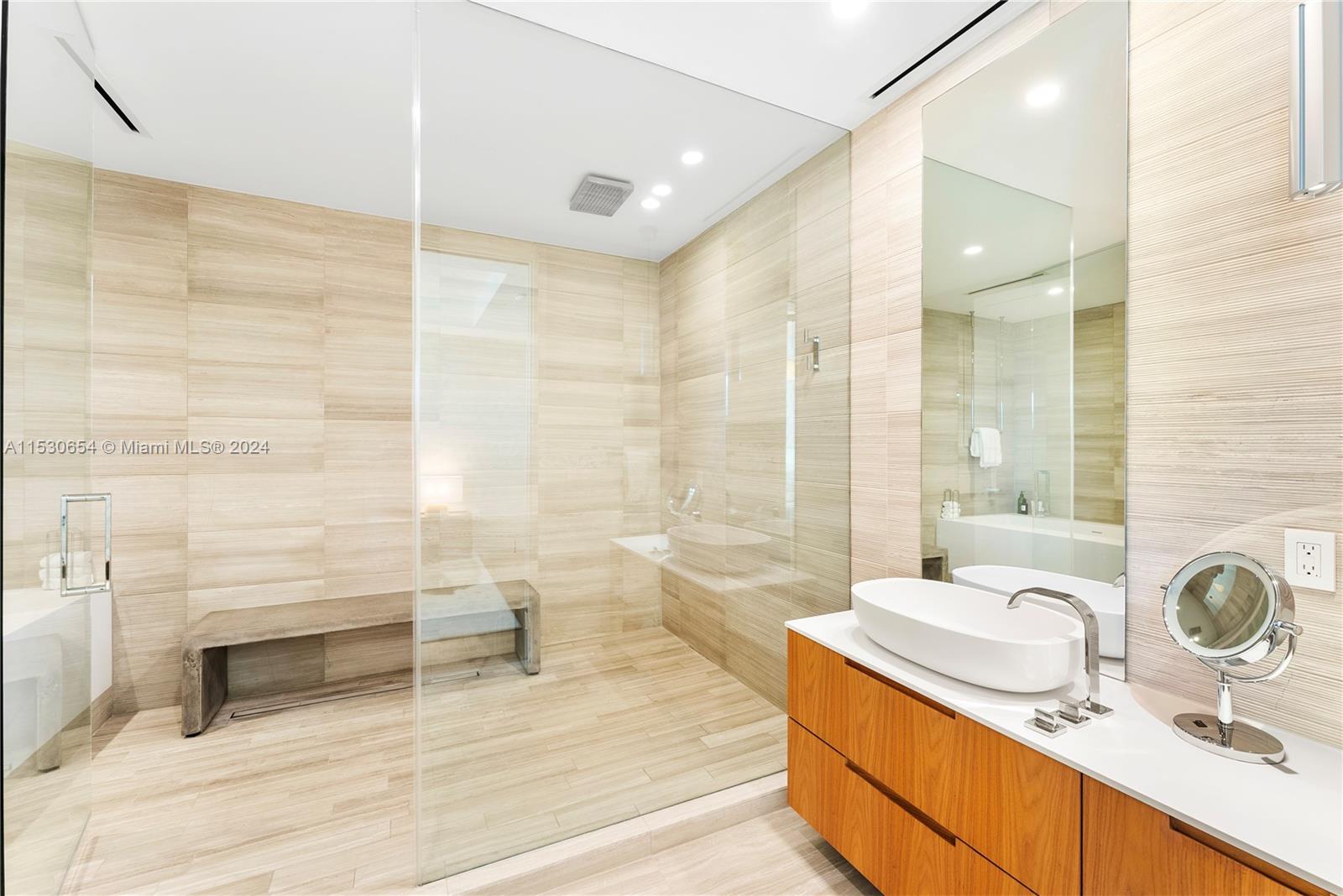 4701 Meridian Ave, Miami Beach, FL, 33140 United States, 2 Bedrooms Bedrooms, ,2 BathroomsBathrooms,Residential,For Sale,Meridian Ave,A11530654