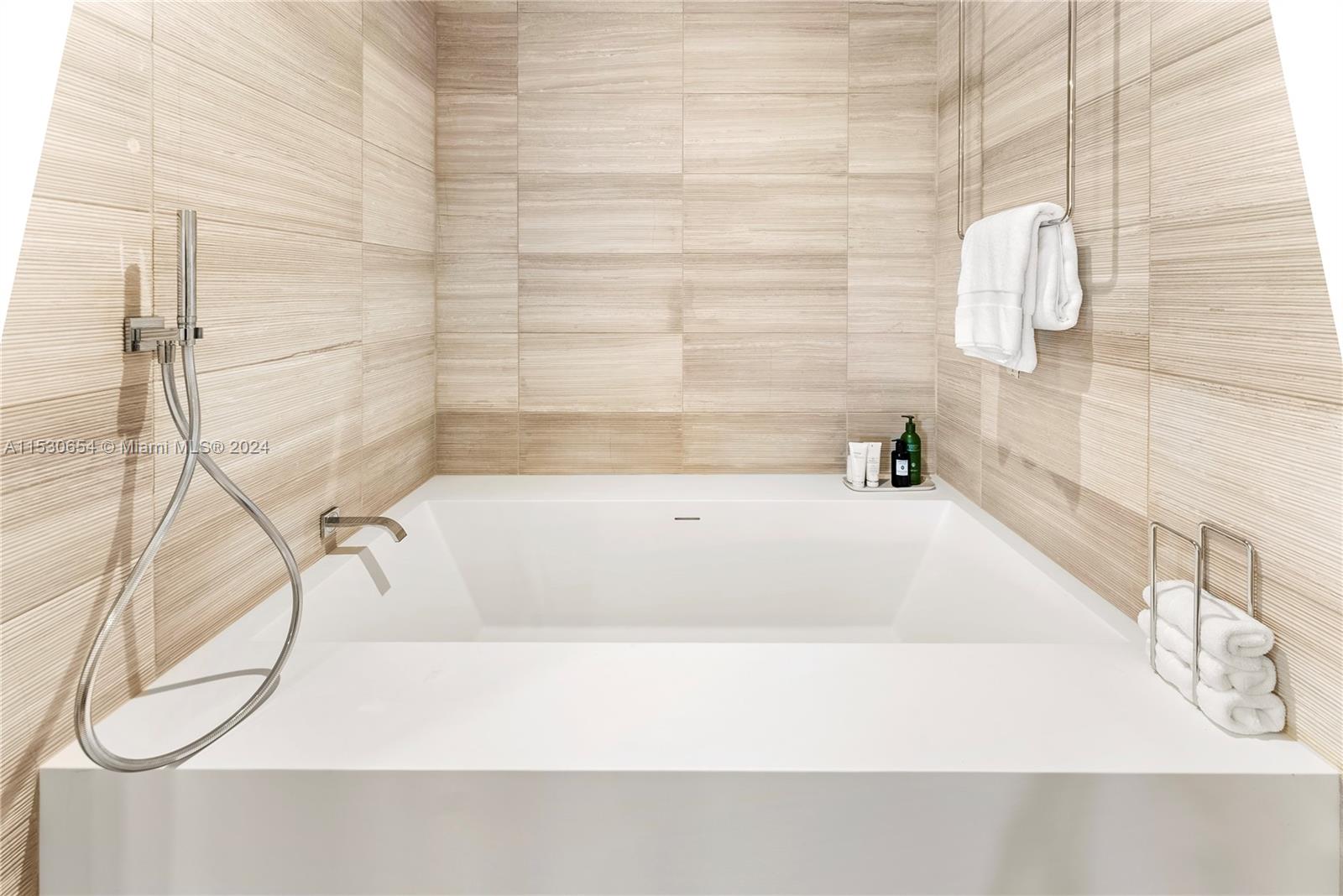 4701 Meridian Ave, Miami Beach, FL, 33140 United States, 2 Bedrooms Bedrooms, ,2 BathroomsBathrooms,Residential,For Sale,Meridian Ave,A11530654