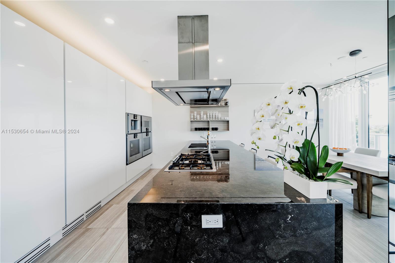 4701 Meridian Ave, Miami Beach, FL, 33140 United States, 2 Bedrooms Bedrooms, ,2 BathroomsBathrooms,Residential,For Sale,Meridian Ave,A11530654