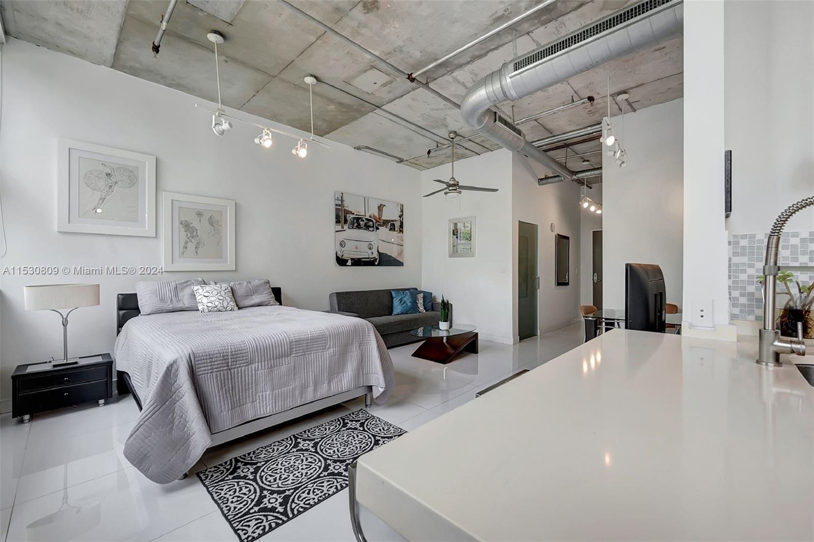 2001 Biscayne Blvd 3213, Miami, Florida 33137, ,1 BathroomBathrooms,Residentiallease,For Rent,2001 Biscayne Blvd 3213,A11530809