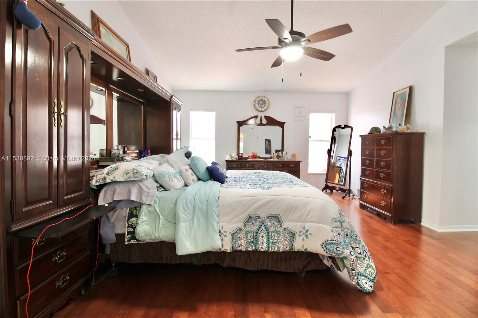 Spacious master bedroom
